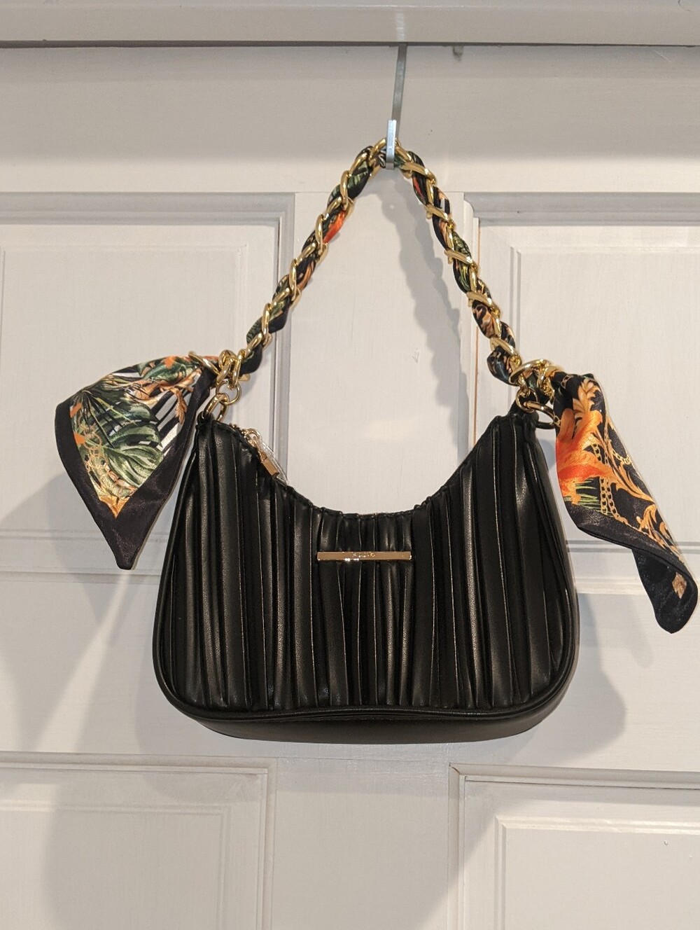 Aldo Black Pleated Purse With Scarf Accents, Coin Purse And Strap